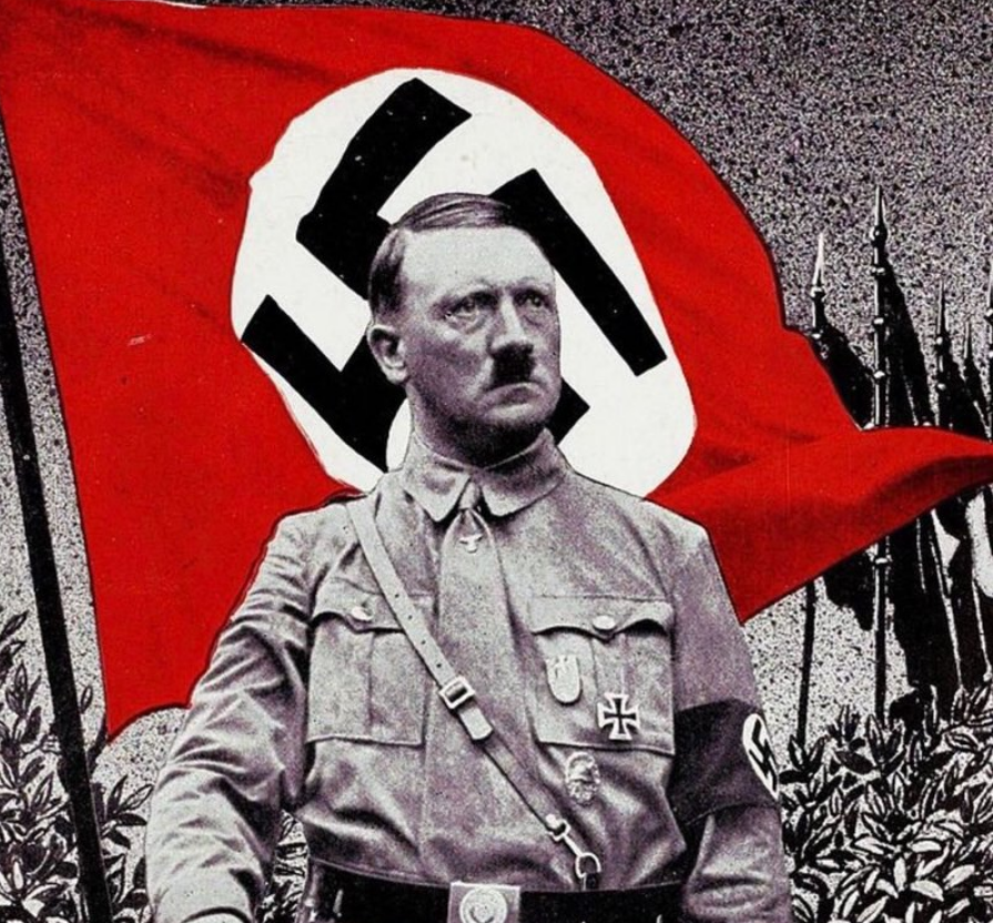 Hitler Macron